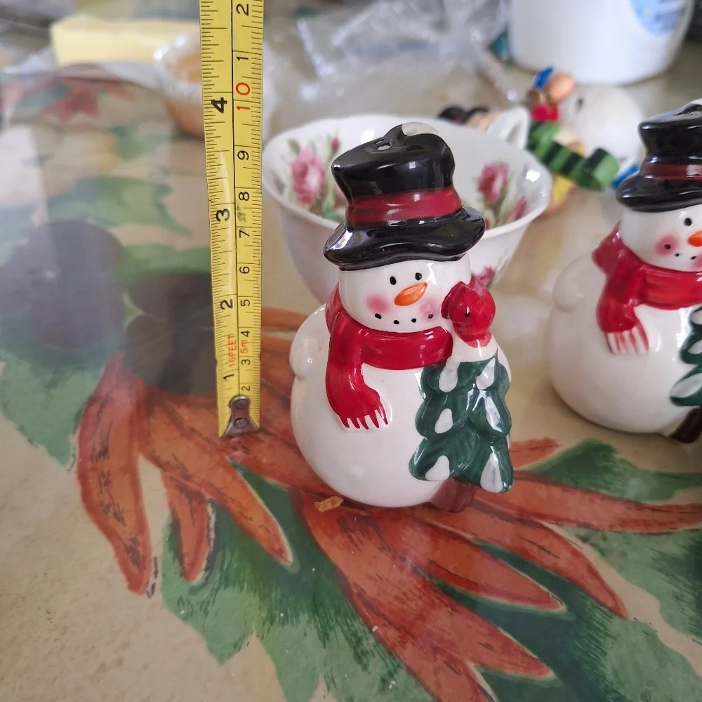 Vintage Red and Green Holiday Decor Snowmen